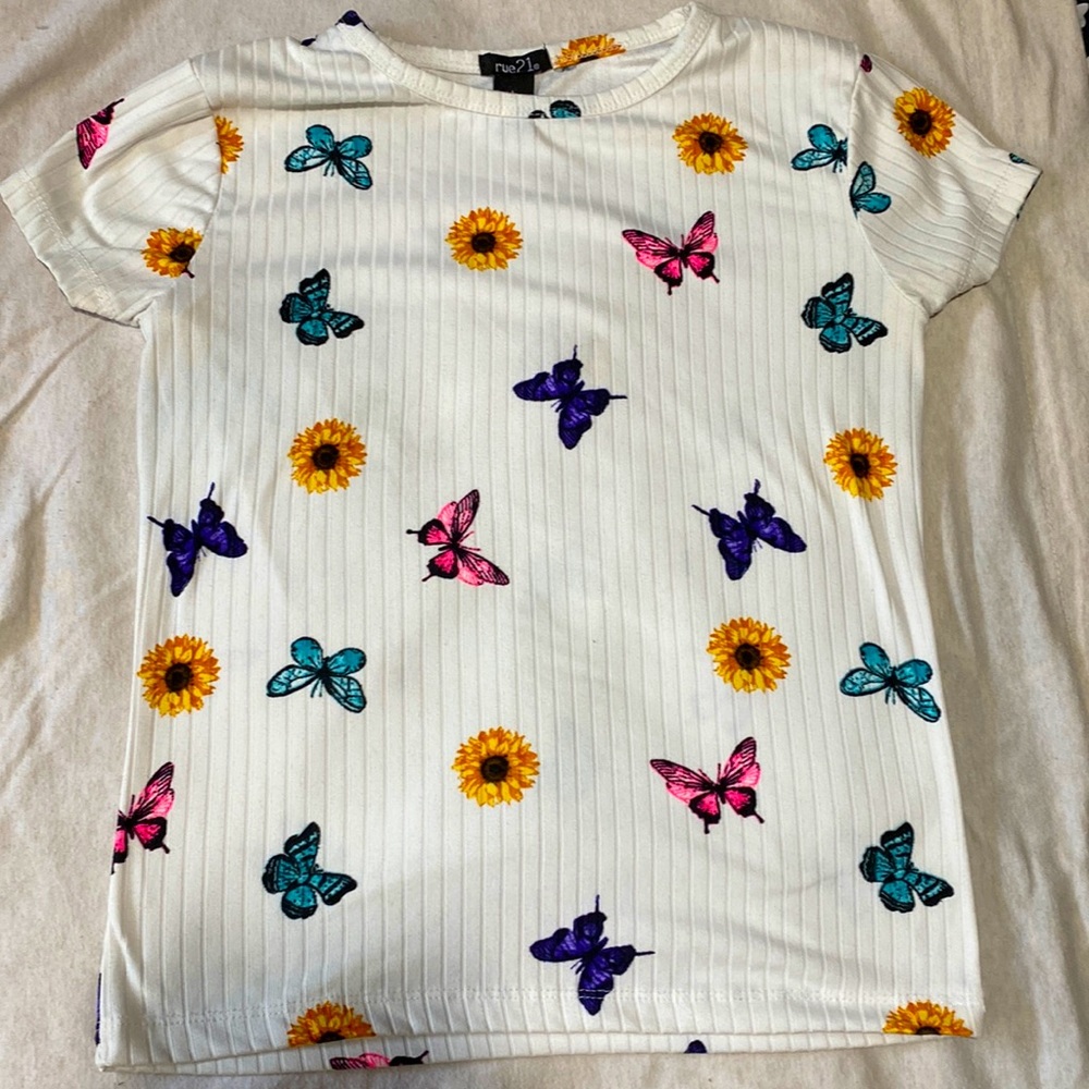 cute skin tight shirt